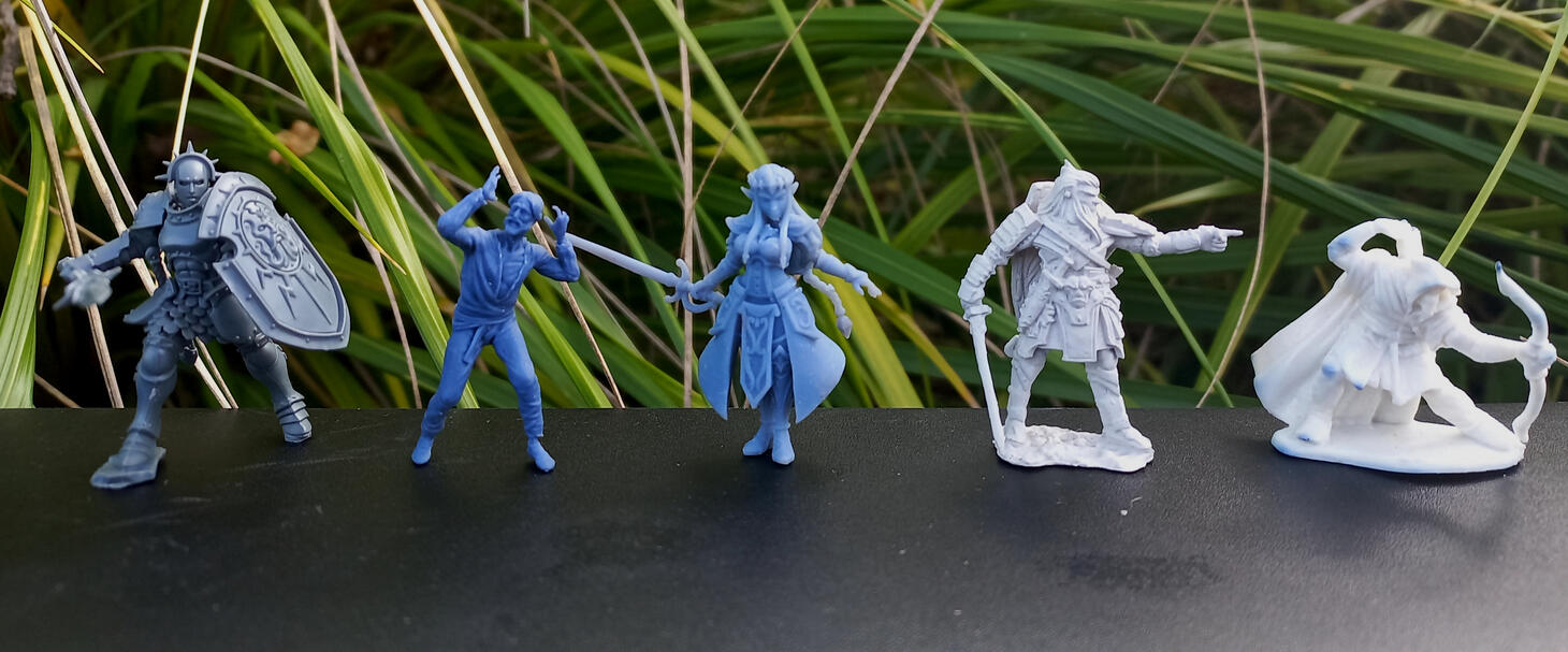 Designers/Manufacturers left to right: Games Workshop, Bestiarum Miniatures model printed by Mini Manatee, RN Estudio model printed by The Printable Dragon, Wizkids model, and Reaper Miniatures Model.