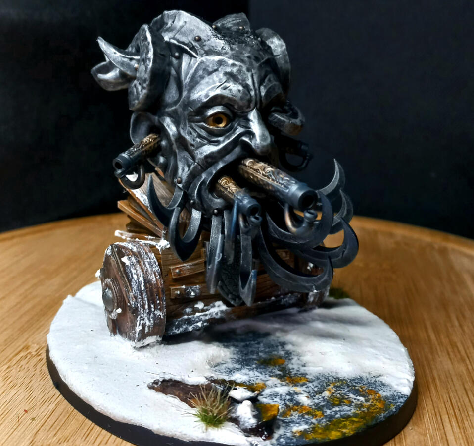 Bite The Bullet's Flame Head Chariot.